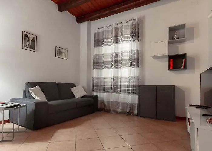 La Corte Nascosta * Bologna