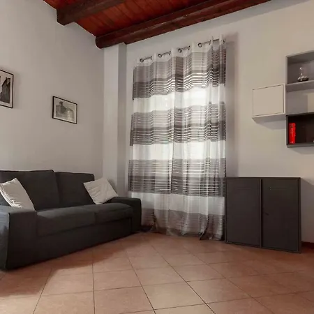 La Corte Nascosta * Bolonia